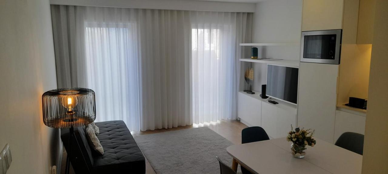 Light Brown Central Apartment Aveiro Eksteriør bilde