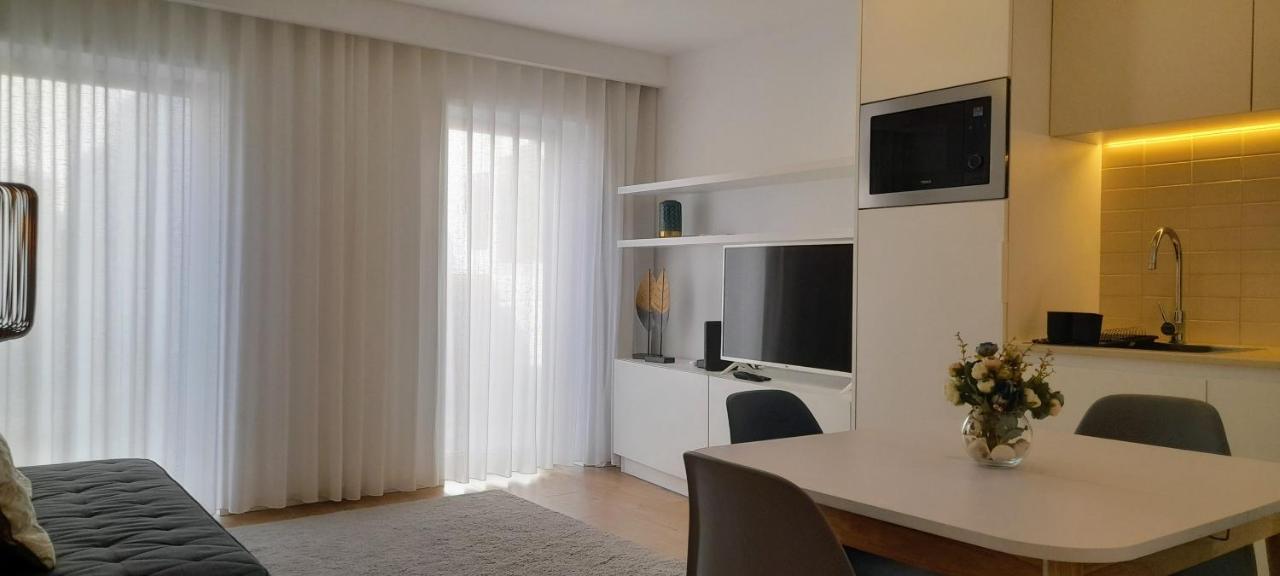 Light Brown Central Apartment Aveiro Eksteriør bilde